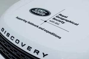 Land Rover Discovery Mobile Malaria Project 2019 года 